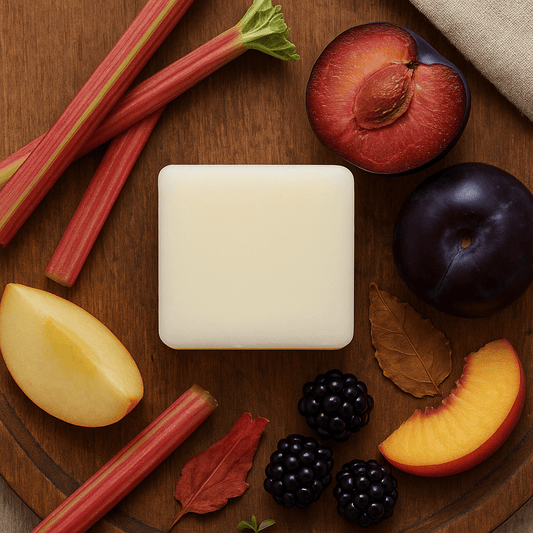 Black Plum & Rhubarb - Wax Melts 65g - Wax Melts - Souvant Fragrance Co